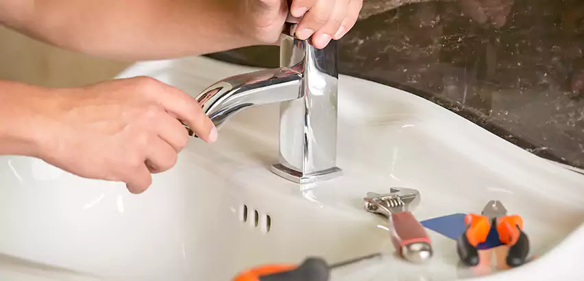 Bathtub Faucet Replacement in East Ridge