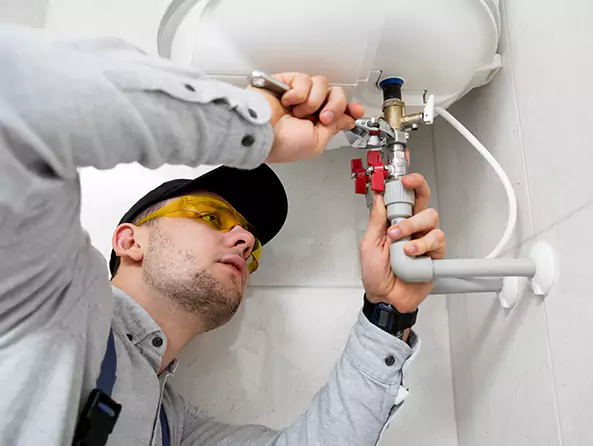 Why Choose East Ridge Plumbers for Water Heater Expansion Tank Installation in East Ridge, TN?